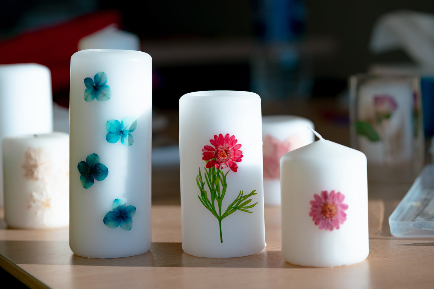 Art with Dried flowers Workshop - الفن مع الورد المجفف